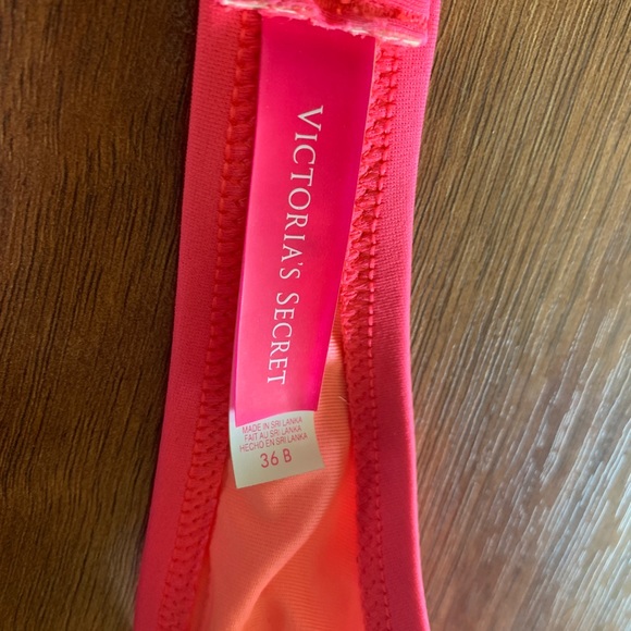 Victoria secret strapless top - Picture 3 of 3